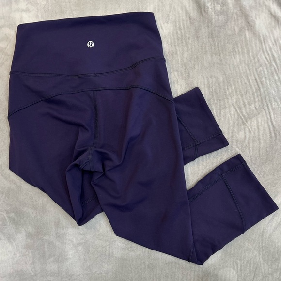 lululemon athletica Pants - Lululemon In Movement Everlux Leggings xs small Size 4 EUC